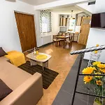 Chalet Sloneczna Osada - Komfortowe Krościenko